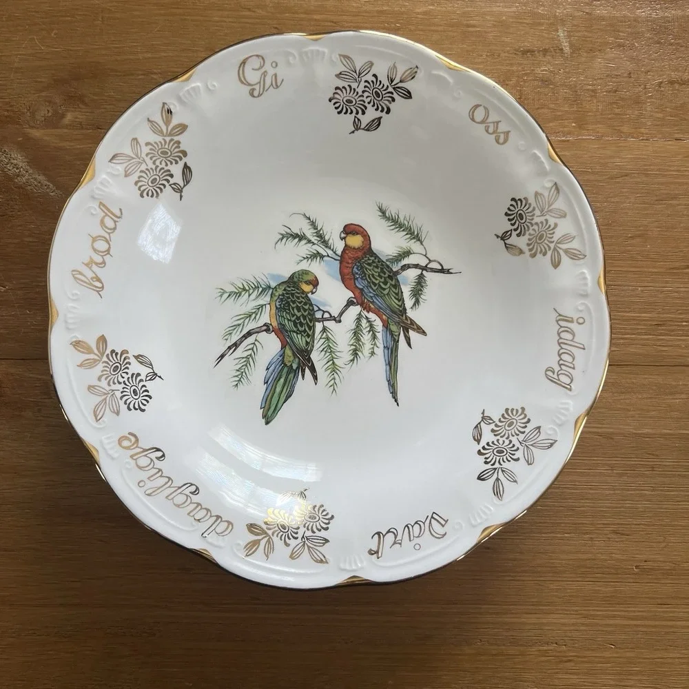 Vintage Figgjo Flint Norway Parrot‎ Bird Bowl Gold Rim Floral 9.5
